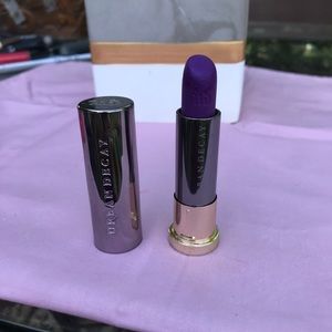 Urban Decay lipstick 💄